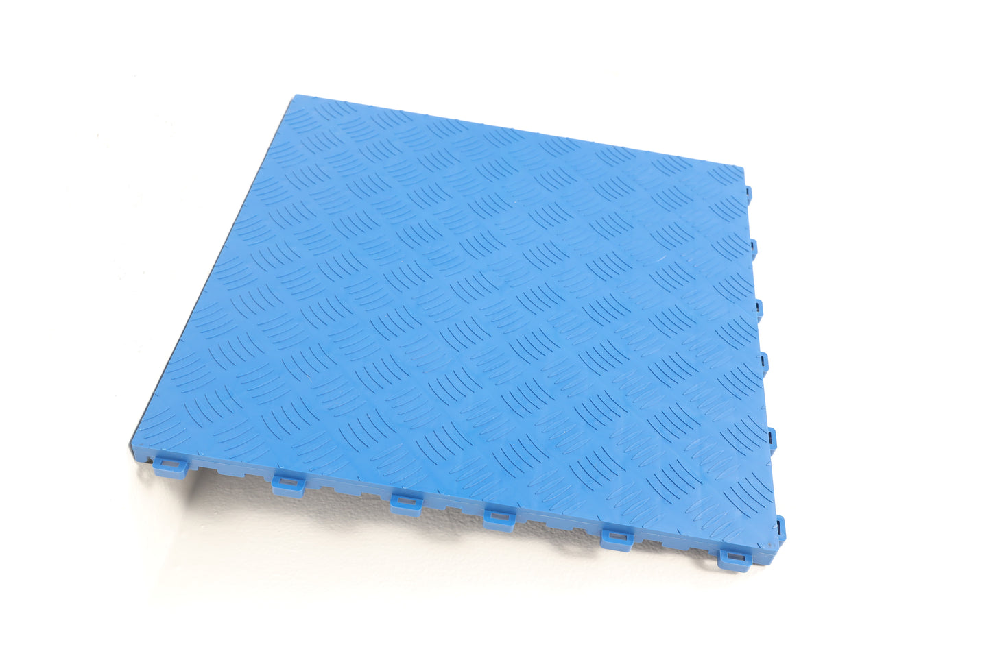 Flat-surfaced Tile